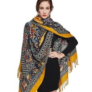 XL DANA XU 100% Wool Pasmina Scarf. NWT